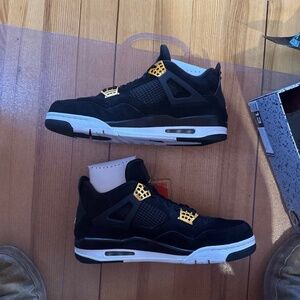 Air Jordan 4 Retro
